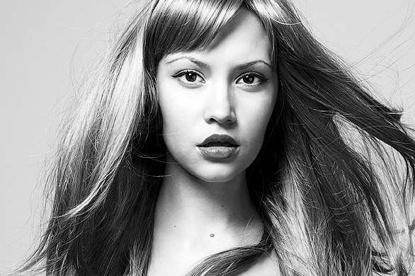 轰炸电话网页版